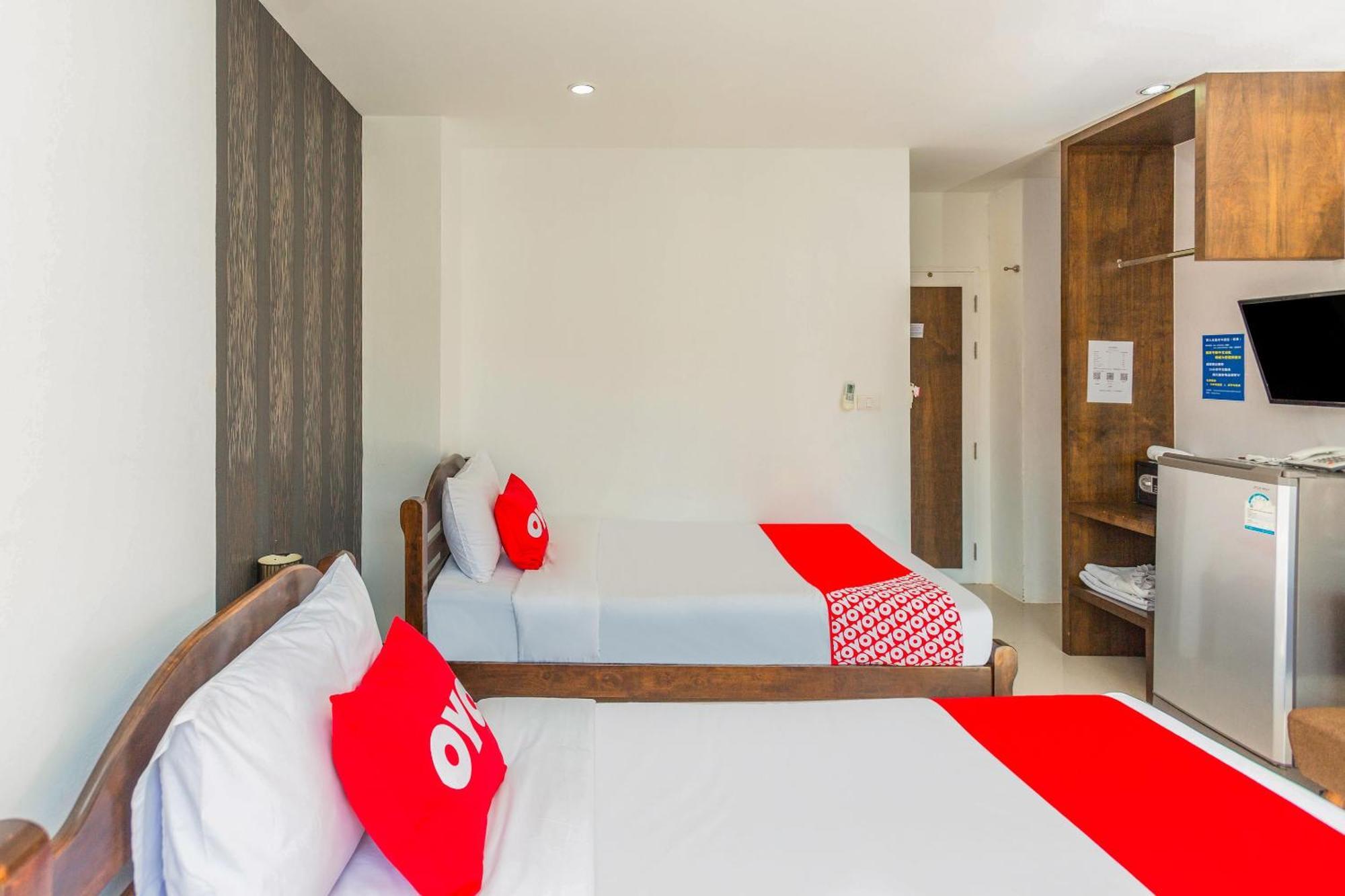 Hotell Oyo 472 Tang Cheng Patong